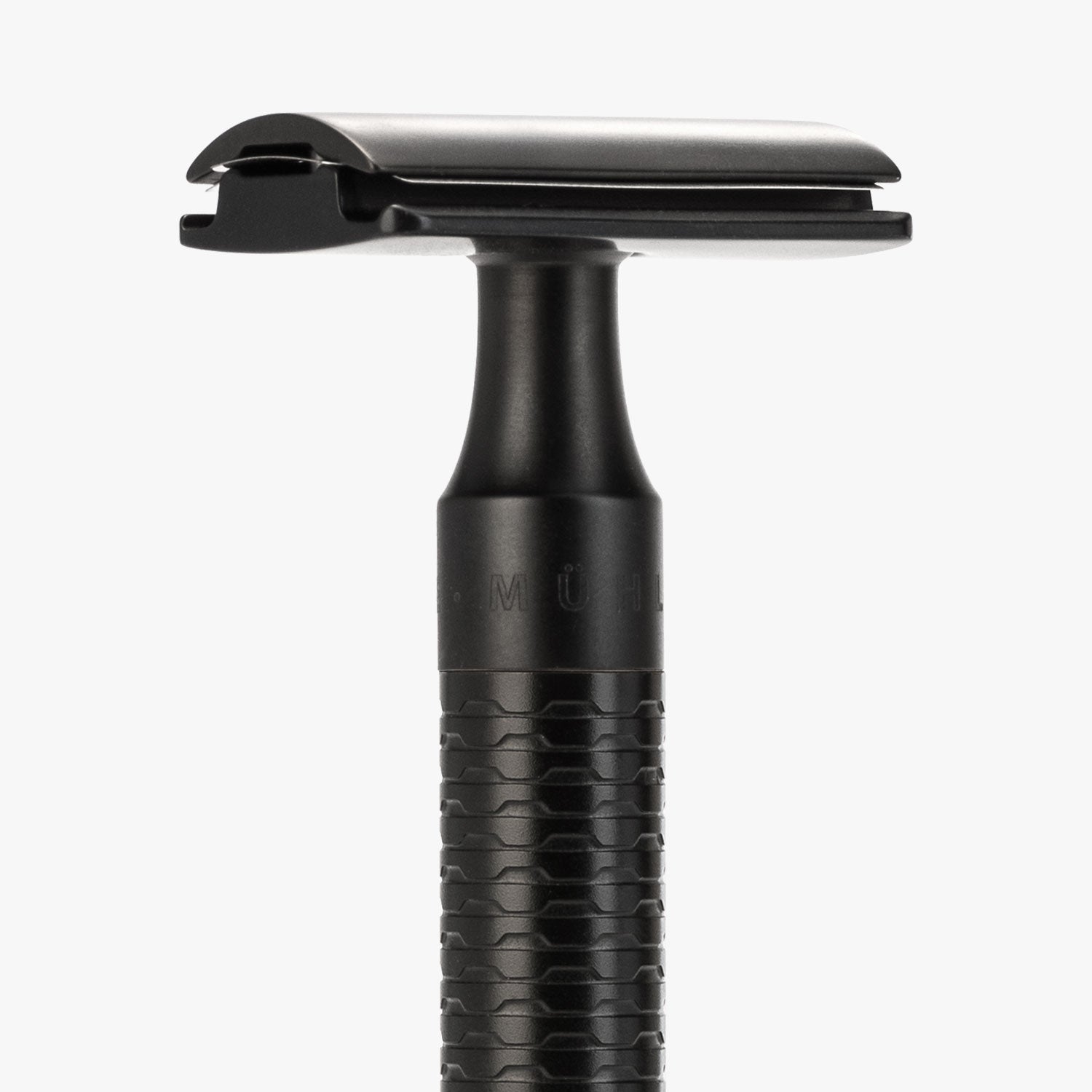 MÜHLE Rasierhobel Rocca R96 Edelstahl Jet Black, geschlossener Kamm Detailansicht