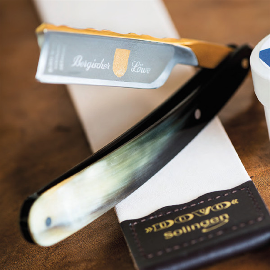 Rasiermesser DOVO Bergischer Löwe Horngriff 5/8'